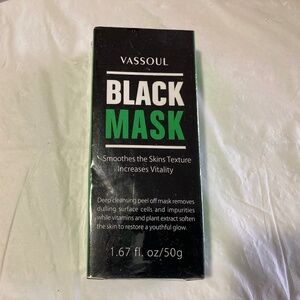 Vassoul Deep Cleansing Peel Off Black Mask